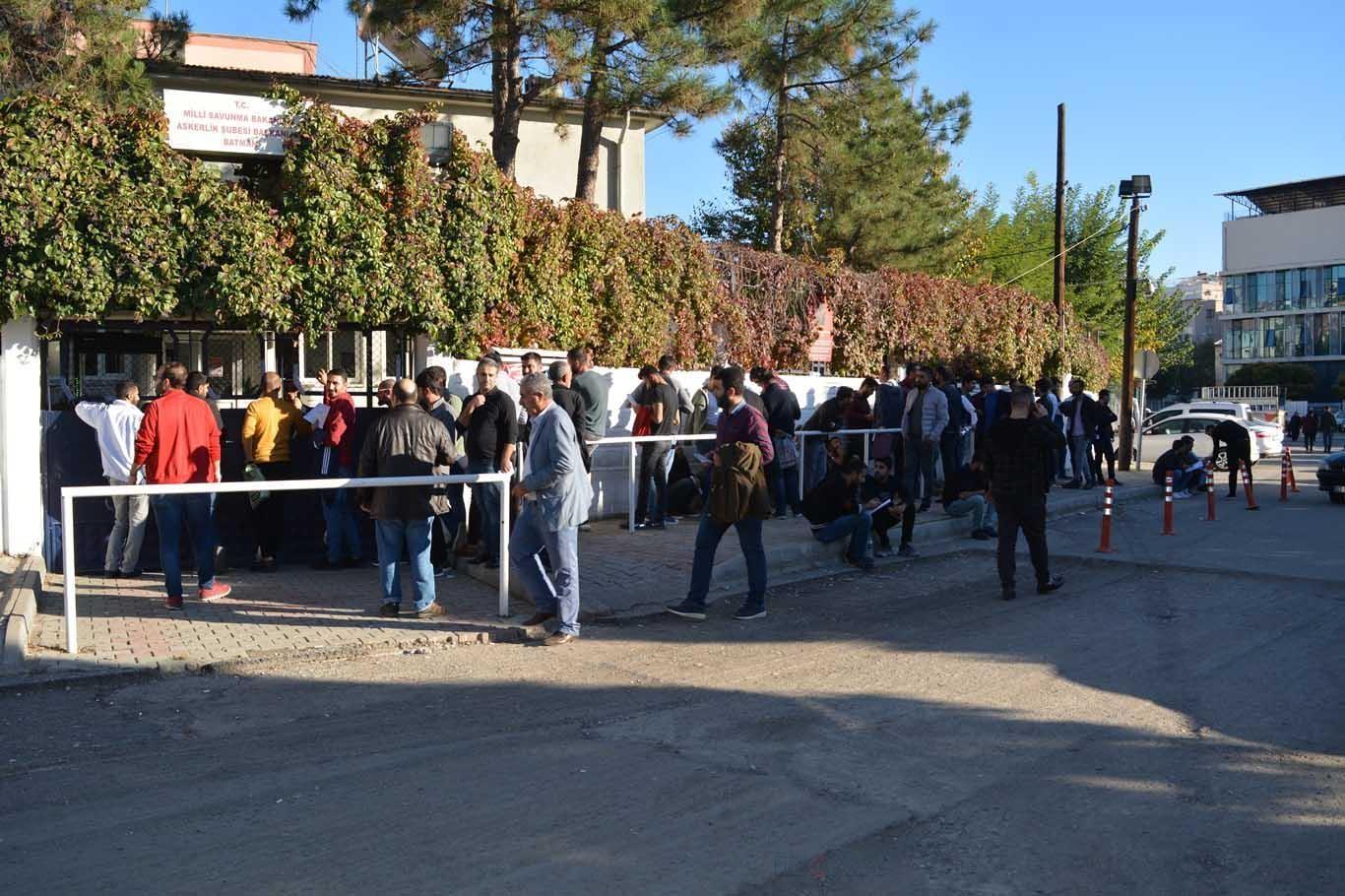 Bedelli askerlik başvuruları için cumartesi mesai yapılacak Bedelli askerlik başvuruları için cumartesi mesai yapılacak